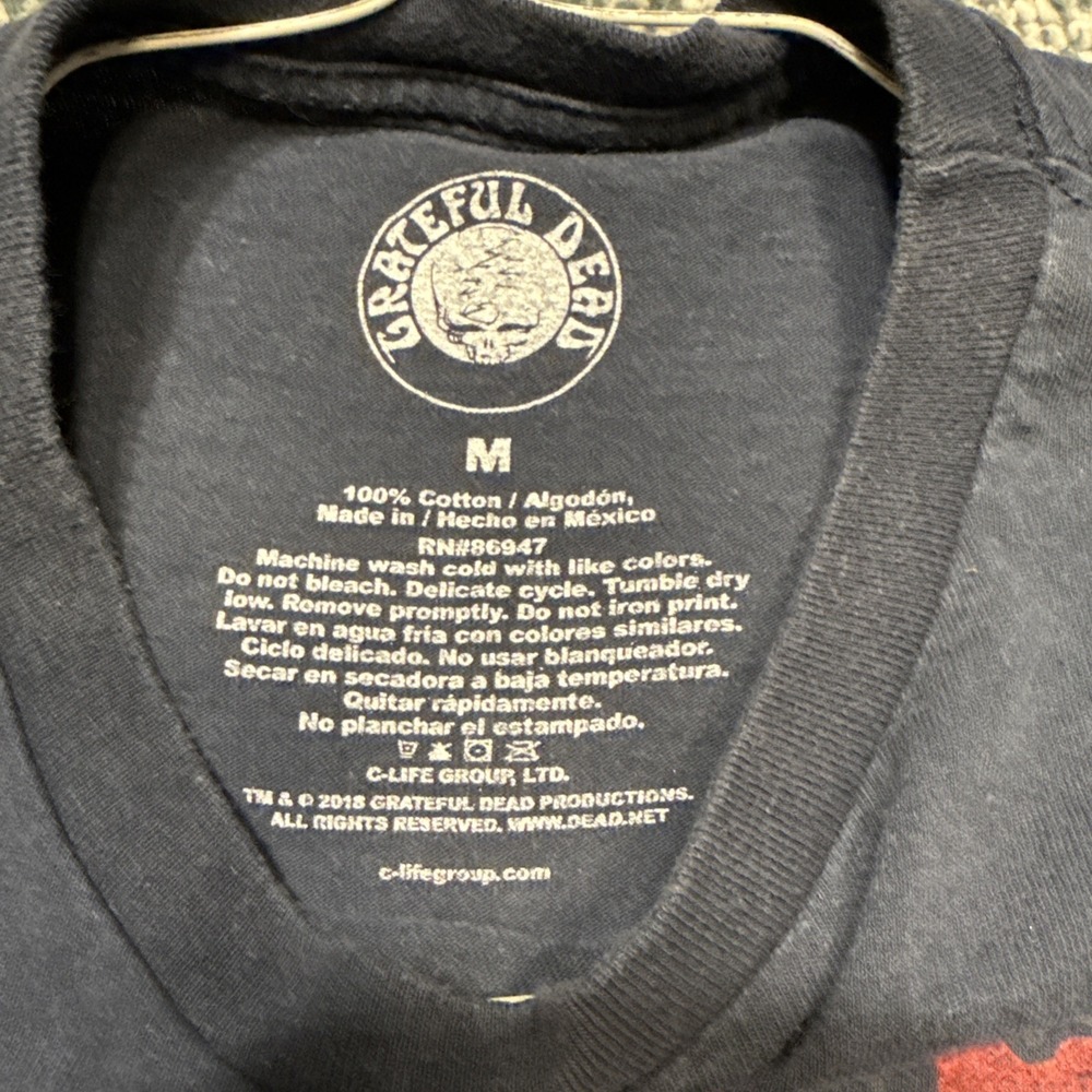 Grateful Dead Men's Size M Steal Your Face Graphic T-Shirt 2018 C-Life - Picture 2 of 9